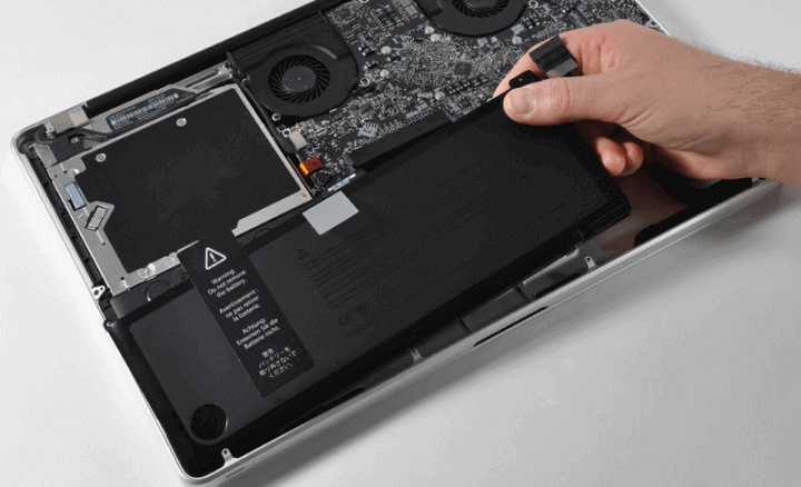 MacBook Battery Replacement at home